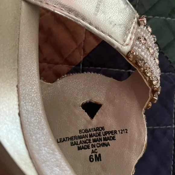 Women’s Sandals - Picture 2 of 2